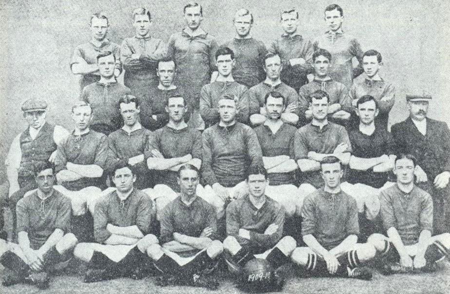1909-10 squad picture