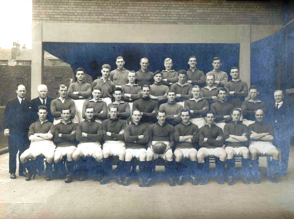 1926-27 squad picture