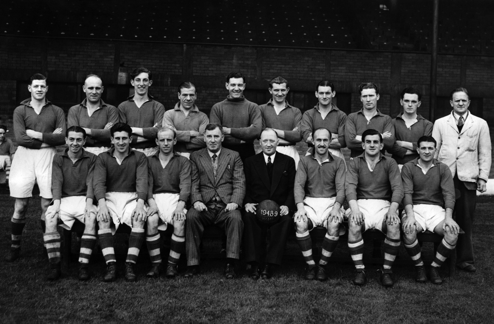 1948-49 squad picture