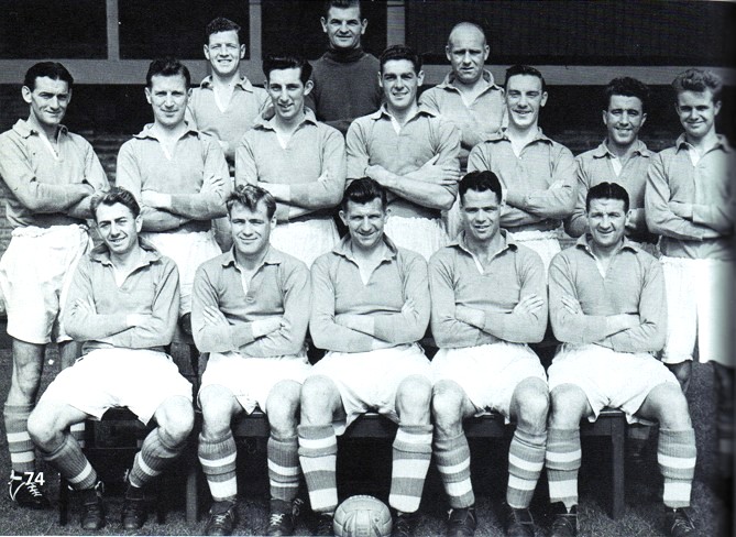1953-54 squad picture