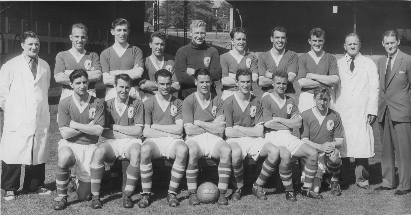 1956-57 squad picture